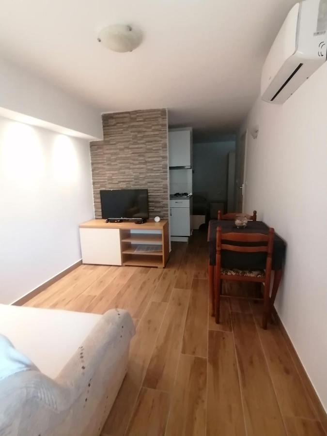 Apartment Marko Dunato Crikvenica Bagian luar foto