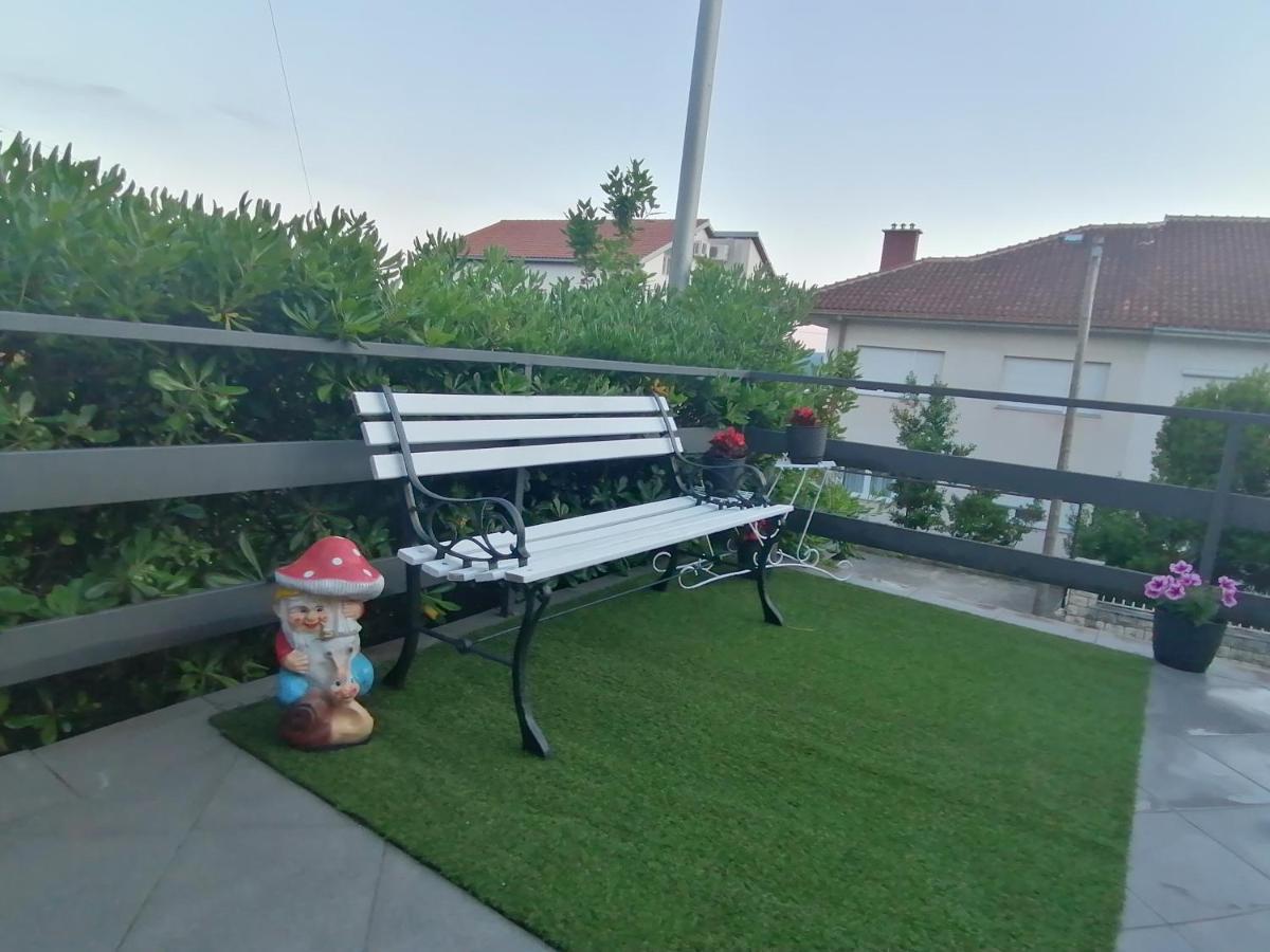 Apartment Marko Dunato Crikvenica Bagian luar foto